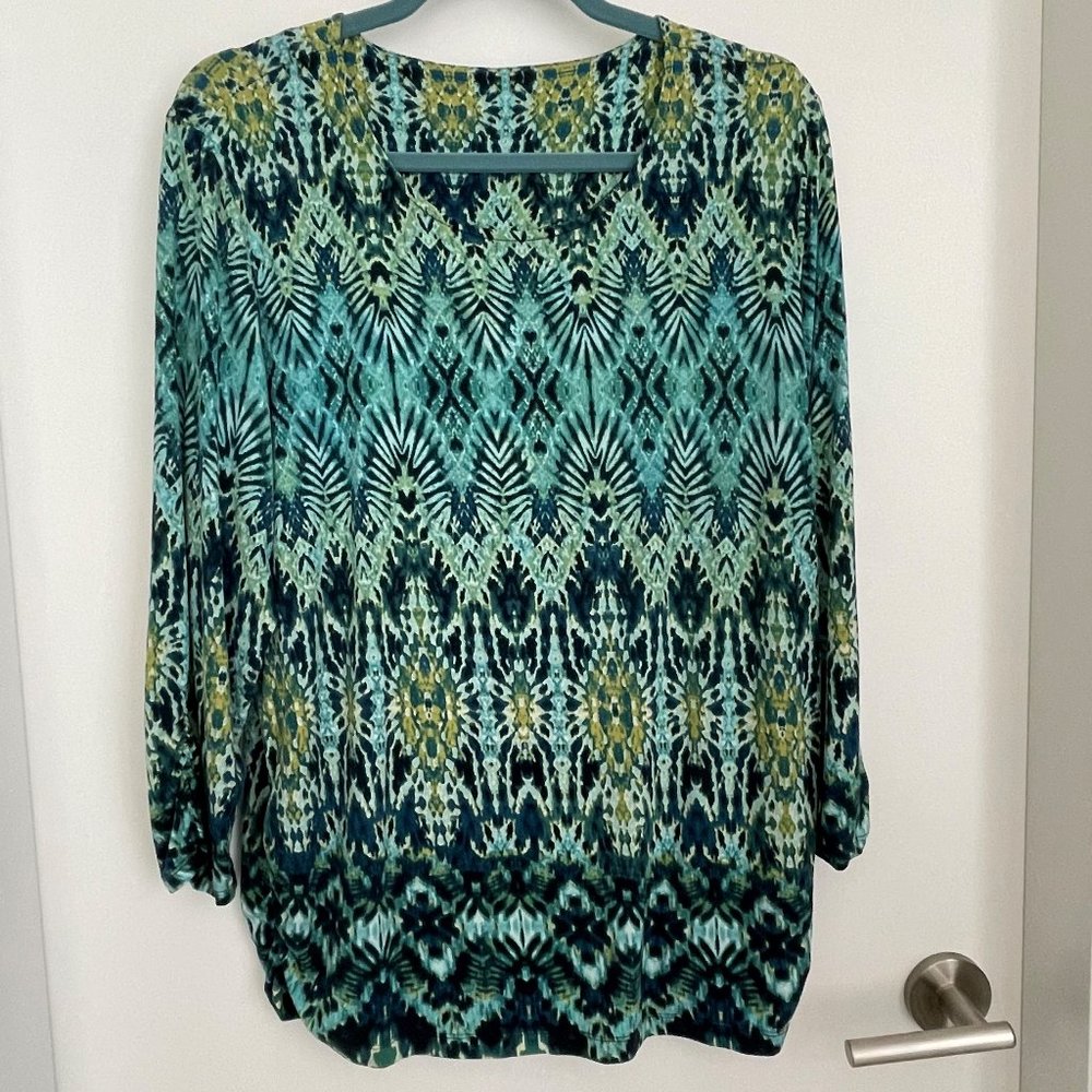 Lightweight 3/4 Sleeve Round Neck Top Blue Green Ikat Design XL